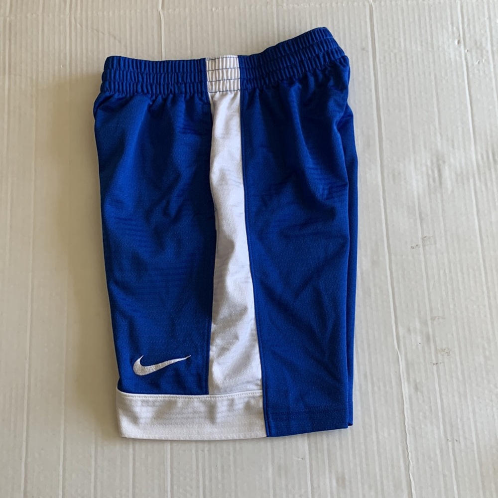 Boy M 10 12 Nike Athletic Shorts